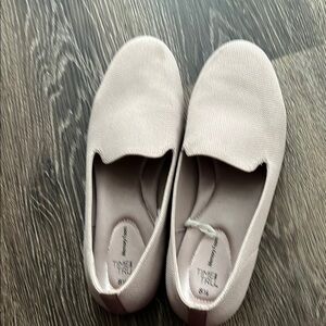 Women's Slip-On Shoes